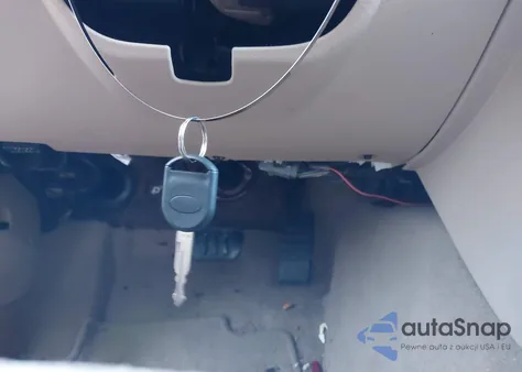 2009 Ford Mustang V6/V6 Premium z USA, uszkodzony, nr VIN 1ZVHT84NX95119928